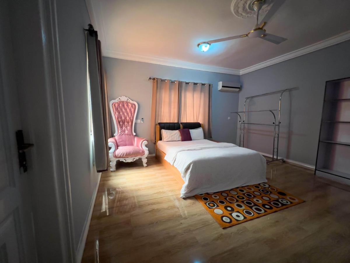 T'S Place Adenta 외부 사진