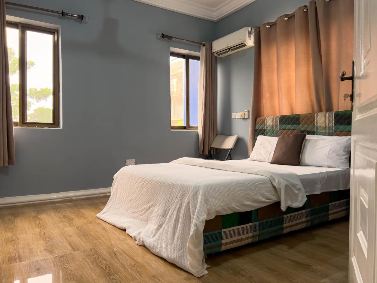 T'S Place Adenta 외부 사진