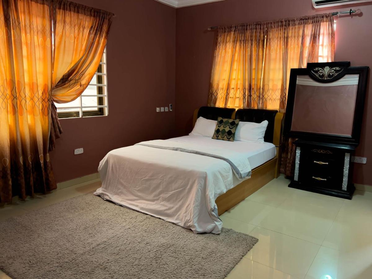 T'S Place Adenta 외부 사진