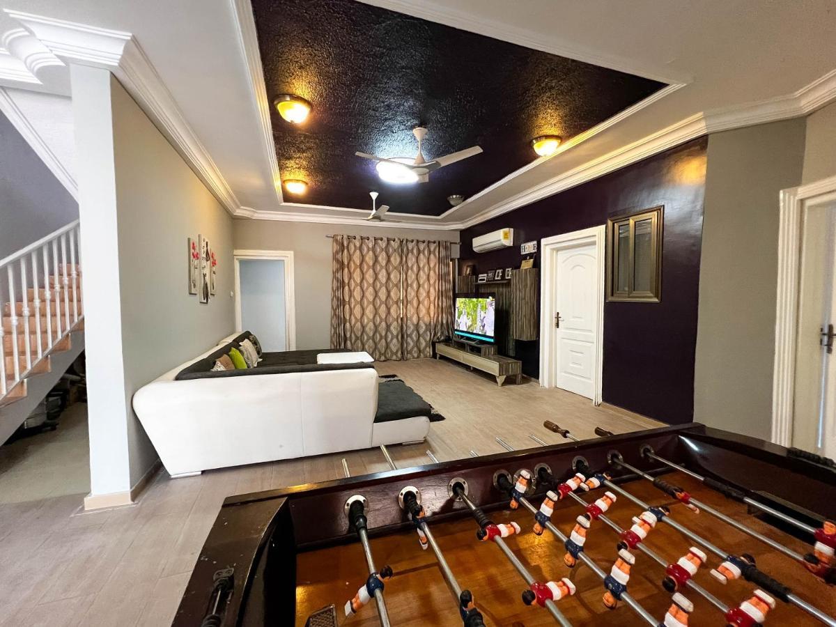 T'S Place Adenta 외부 사진