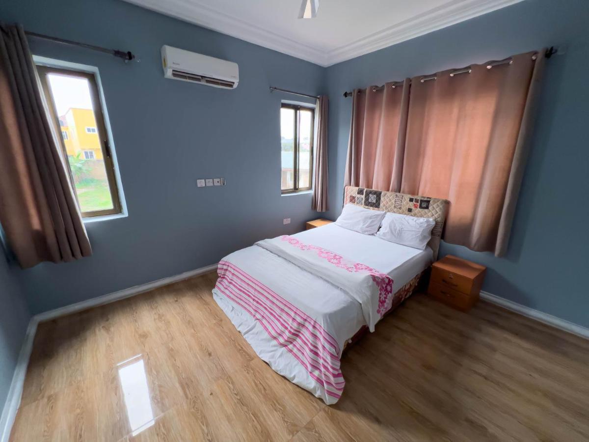 T'S Place Adenta 외부 사진